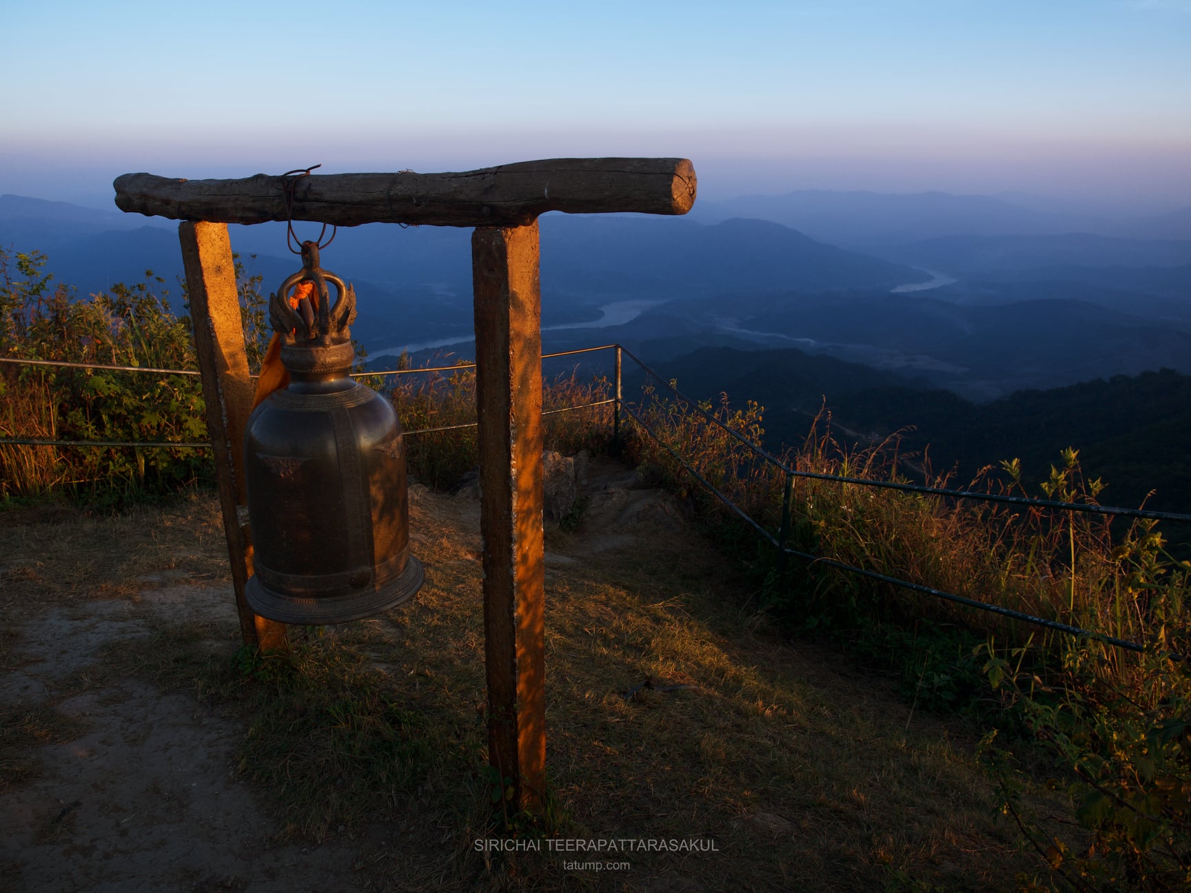 พักผ่อนไม่พอ